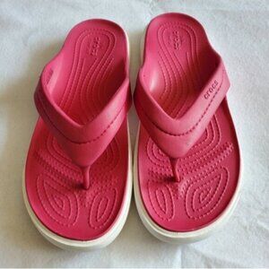 Crocs Pink and White CitiLane Unisex Flip Flop Slippers Size W8/M6